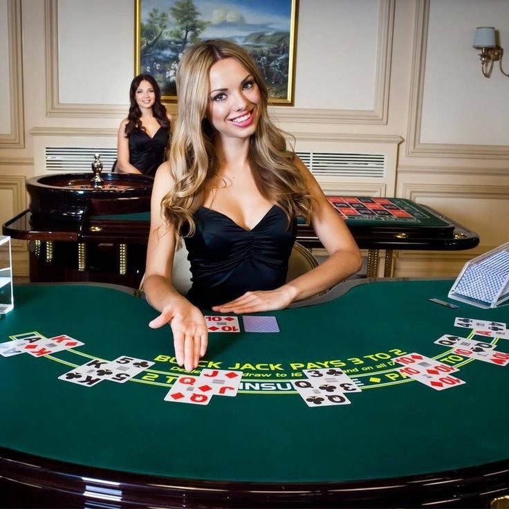 kk777 Casino Game Providers ကြီးများ၏ ဂိမ်းများ Myanmar ကစားသမားများ ကစားနေသောပုံ